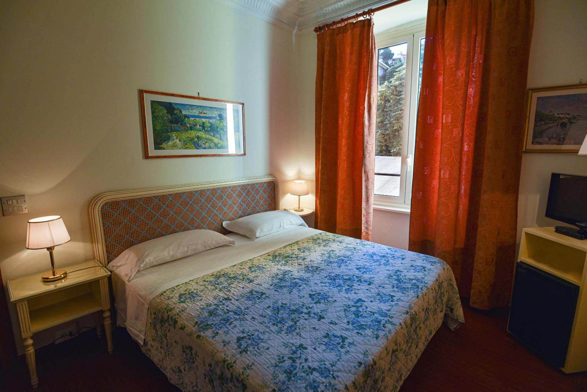 Grand De Londres Hotel