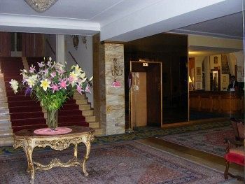 Grand De Londres Hotel 4*